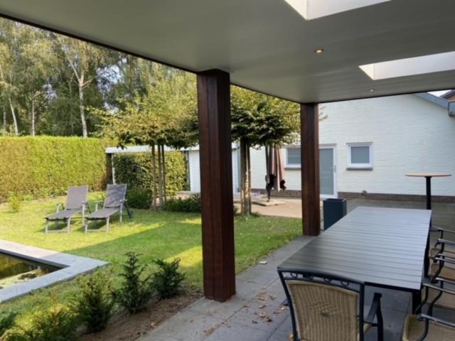Villa Maas & Kempen Maaseik Extérieur photo