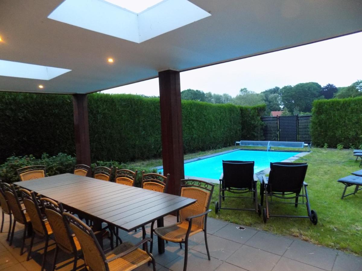 Villa Maas & Kempen Maaseik Extérieur photo